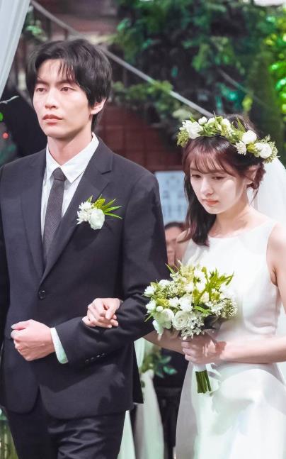 韩剧今生是第一次男主结过婚是真的吗 婚姻登记书上的女人是谁