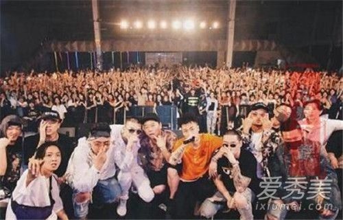 �컨��Ϊʲô��ô�� �컨��Ϊʲô��а��