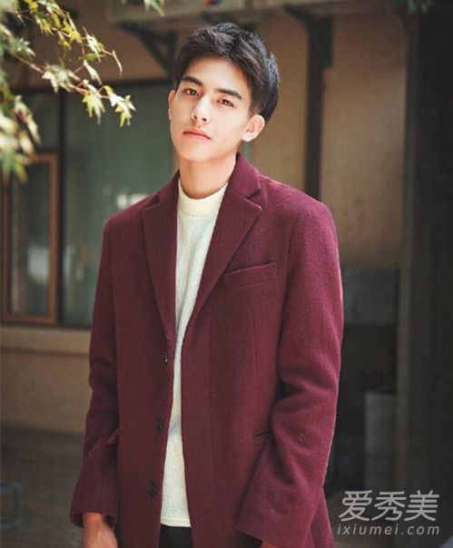 �����������ϳɺ�һ�� ��������˭