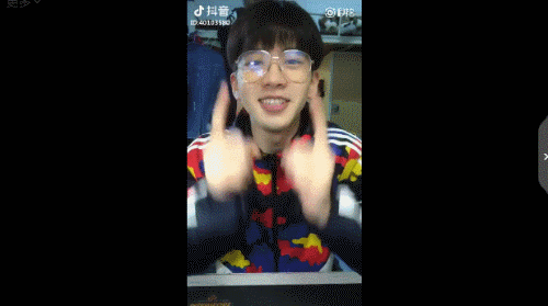 ������Ϊʲô��ô�� ������Ů������˭��������΢����Ƭ