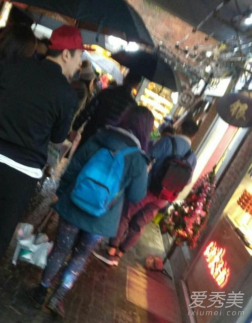 ż����˼�Ϲ������ô���� ��˼�Ϻ�˭һ����