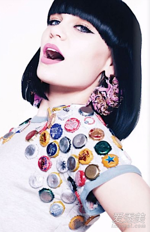 Ӣ������Jessie J�ִﳤɳȷ��¼�Ƹ��� Jessie JΪʲô�н�ʯ��