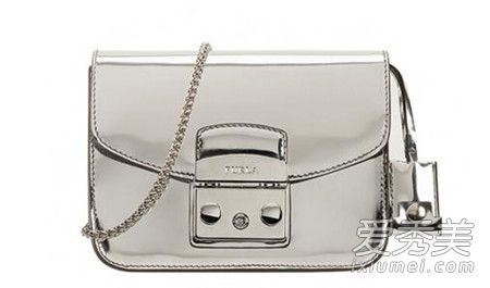 Furla属于什么档次的 Furla属于几线品牌