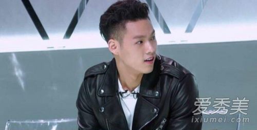 ż����ϰ����������˭ Jeffrey�����ظ�������΢�����վ�������