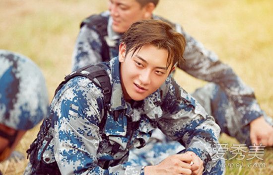 黄子韬和杨幂的综艺节目有哪些 黄子韬杨幂快乐大本营是哪一期