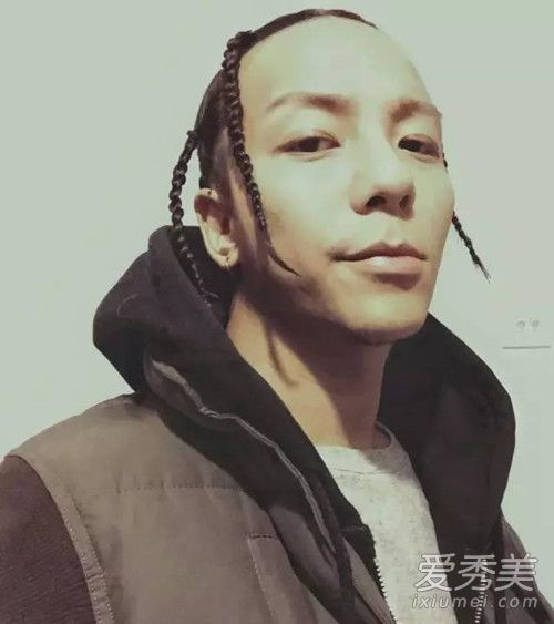 ����ǽ����������˭ ����껸�������΢������Ů������˭