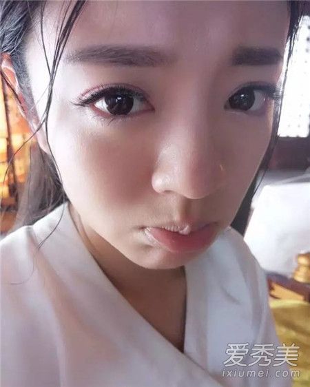 ����������¶���� 20��Ů�������߹�