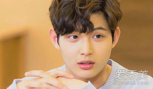 ����Ԫ����Ů��������ô���� ����Ԫ������λŮ����