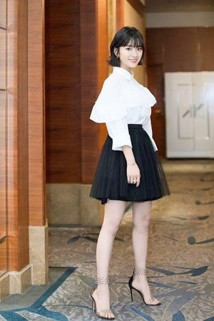 沈月真实身高没有160 沈月是邵阳哪里的