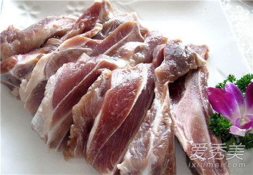 18元烤鸭调查是怎么回事 冷冻食品的危害有哪些