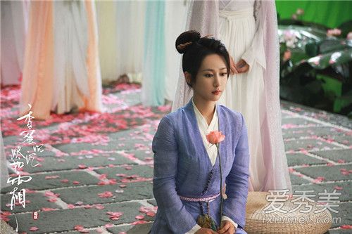 ���۳�������˪����������˭ ���۳�������˪������ԭ����