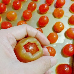 月饼皮怎么做才软窍门 广式月饼皮的做法及配方