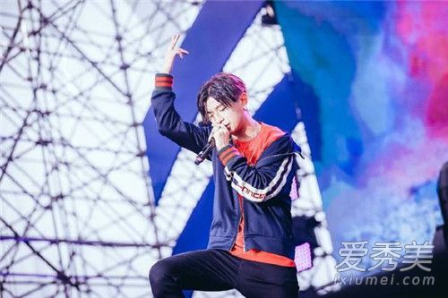 �й���˵������˸������� �й���˵��������Ǽ�ǿ