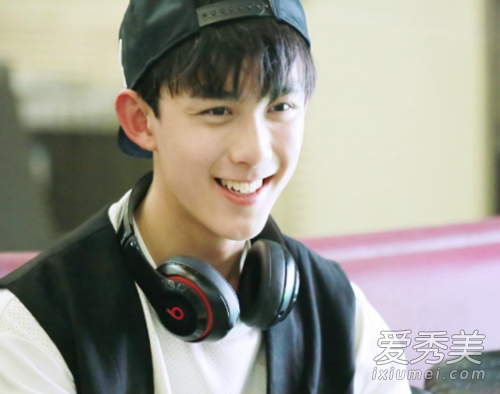 ���ڼҾ���ô�� �����Ǹ�������