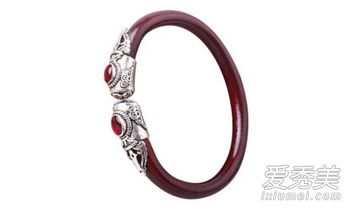 ��Ѫ������������ˮ�� ��Ѫ��������ô����