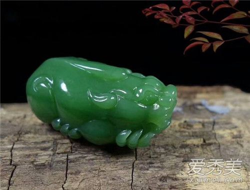 和田玉和碧玉哪个好 和田玉和碧玉的区别