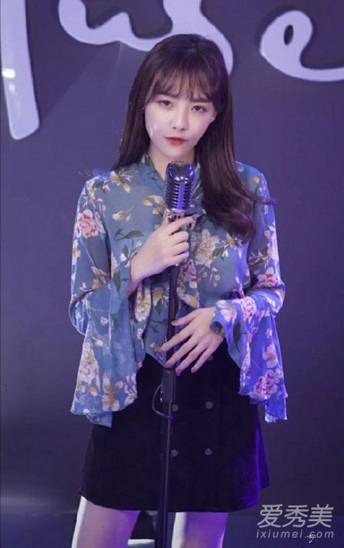 繁星兔子牙被谁睡过 兔子牙兔小牙真名档案