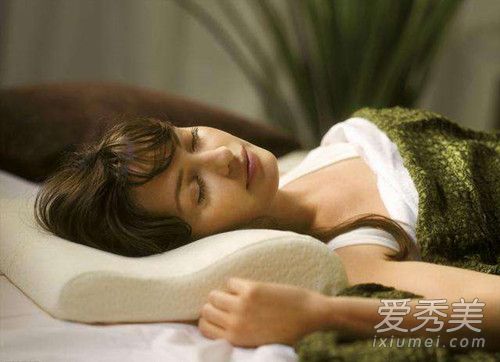 深度睡眠2小时正常吗 人一天需要多少时间深度睡眠