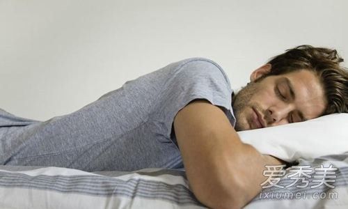 ���˯��2Сʱ������ ��һ����Ҫ����ʱ�����˯��