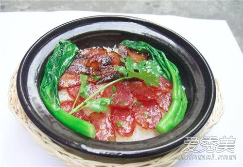 腊肠煮饭怎么做好吃 腊肠饭怎么做电饭煲