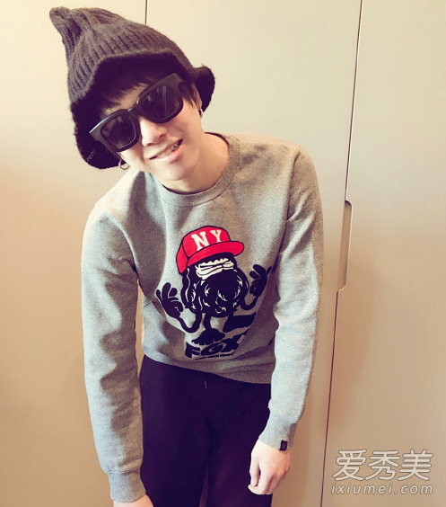 ������һ���·���ô���� ������һ���·�ʲô���