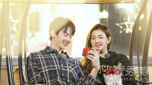 selina����������һ������ ���˵�������ô��չ�����˵�