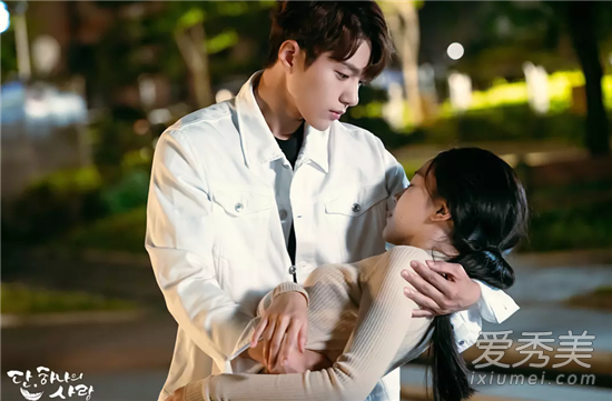 ����һ�εİ����ж�Ҳ����ʹ�� ����һ�ΰ����������ڻ���