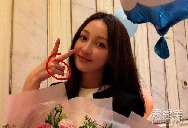 姚笛自曝已经结婚怎么回事 姚笛结婚撇清流言