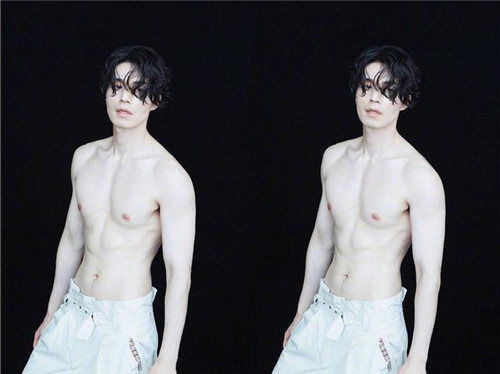 ���˼����������� �Դ��ں�ɫ�ŵ����ٶ�ƾ��ֵȦ�ۣ�