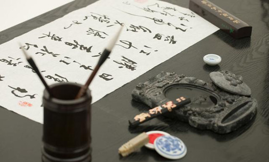 ���ѳ´׵���īд������ֽ����ʲô��˼ ��������