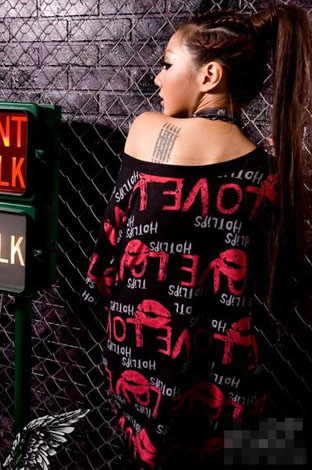 ����ʽ��Ʒ ����ζҡ��˧��ʮ��