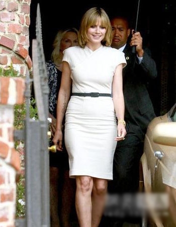 ���ǽ������ʷ��� ����һ���ʺ���