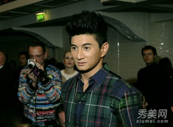 ����¡����ʱװ���Գ��� Nicky Wu�ɹ���������