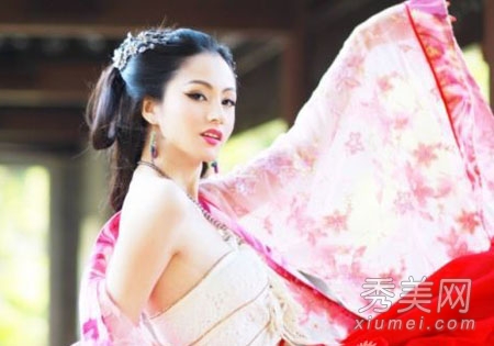 �̵�12����һ�ѳ���������Ů��