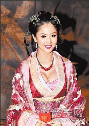 �̵�12����һ�ѳ���������Ů��