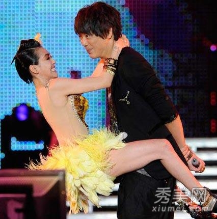 ����Ȧ15λŮ���ؿ�ζ¶���߹���