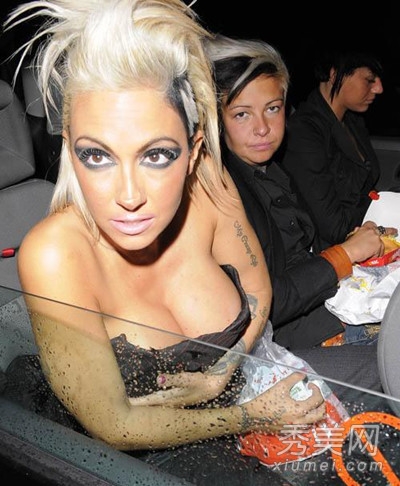 ����Ů��������������� �а������ǵ�