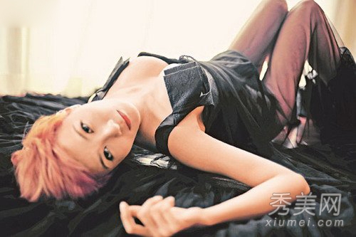 香港淫媒揭嫩模陪酒内幕:摸3000陪睡得57万