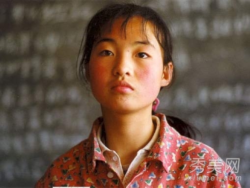 “谋女郎”魏敏芝全家福曝光 儿子取名刘谦