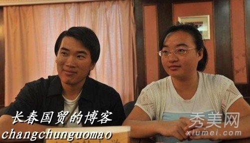“谋女郎”魏敏芝全家福曝光 儿子取名刘谦