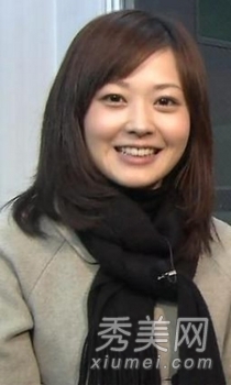 ��Ů����ˮ������������߲���Ū