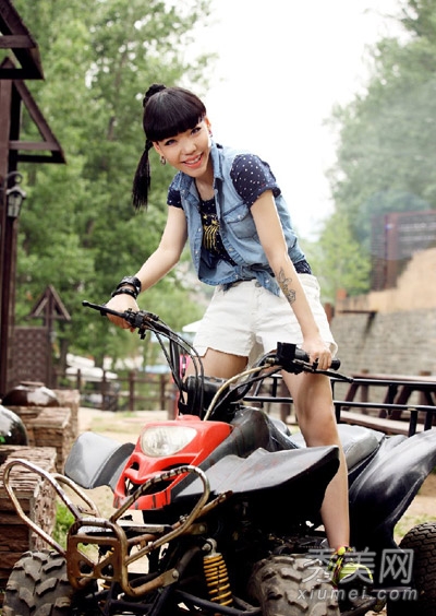 ��ʫʫ��Ī�� ���ǽ��Ŀ���ʱ�д�Ƭ