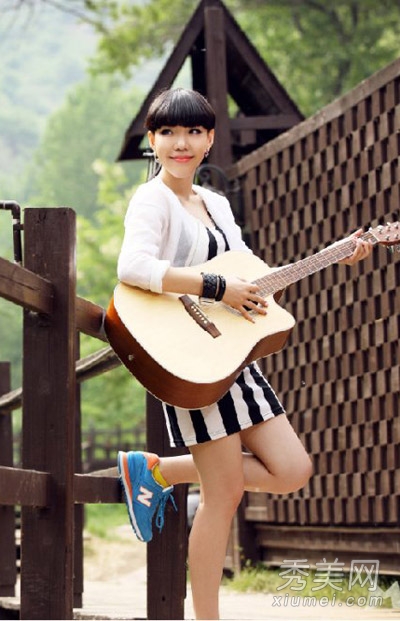 ��ʫʫ��Ī�� ���ǽ��Ŀ���ʱ�д�Ƭ