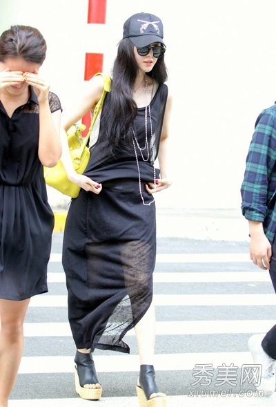 Ů��Ҳ����Ū��ɧ ������͸��װ�̵�