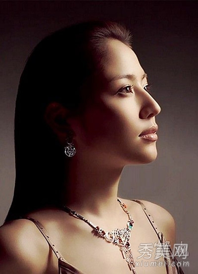 �Ծ����ȱ���ϣ �ձ�����������Ů��