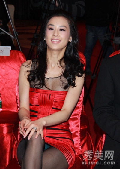 巩新亮领衔 2014女星走光照集锦