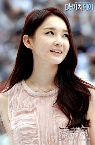 10����������ͯ������Ů���̵�