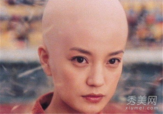 赵薇白百合“毁容”拍电影 越丑越火吗?