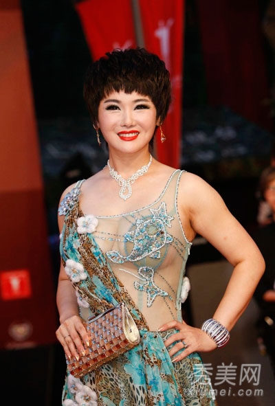 ͸��װ��ɱ��� ̻��¶���̺��λ