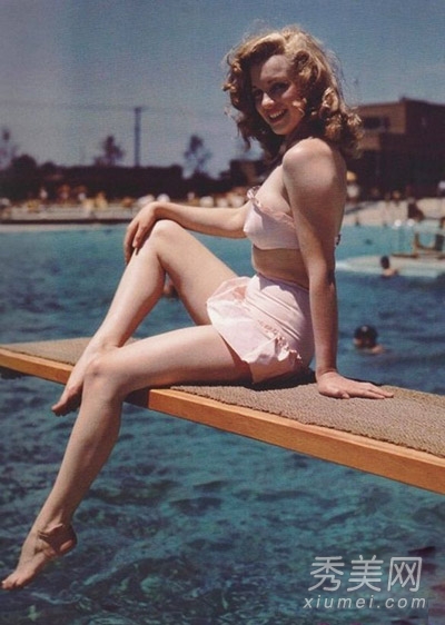 ���ְֻ����ˡ���С�����Ը�ӾװPK